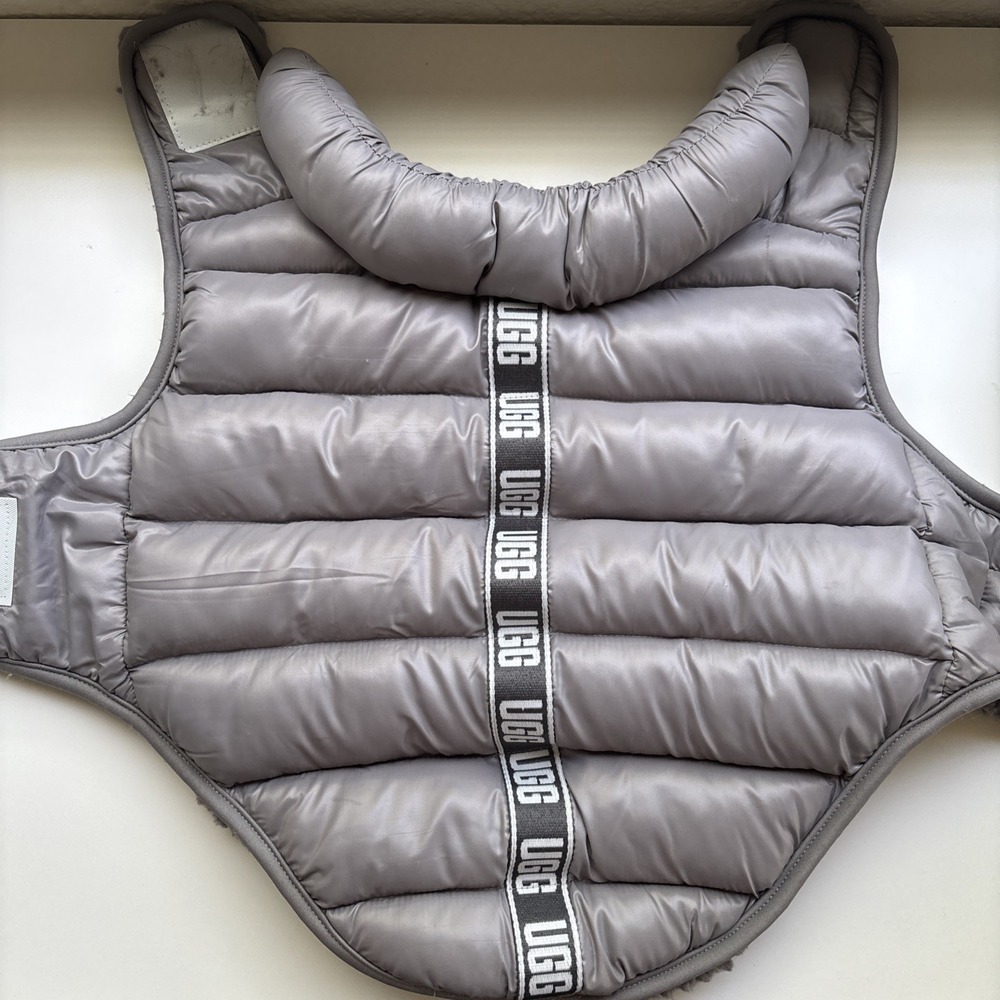 UGG Medium Pet Puffer Coat Jacket‎ in Seal Gray - Picture 6 of 8